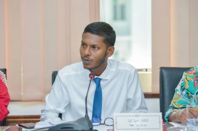 15 ވޯޓާއެކު ޑިމޮކްރެޓުންގެ މަޖިލިސް ޓިކެޓު ސައިފަށް