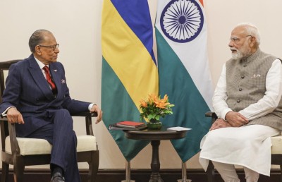 އިންޑިއާއިން މޮރިޝަސް އަށް 680 މިލިއަން ޑޮލަރުގެ އެހީ