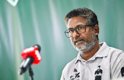 އީގަލްސްއަށް ރަނގަޅަށް ތައްޔާރު ނުވެވޭ، ޓީމު ފިޓެއްވެސް ނޫން، އެކަމަކު ޖެހިލުމެއް ނުވޭ: ނިމާ