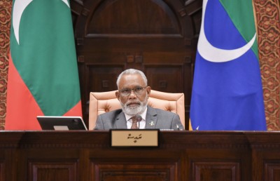 ޑިމޮކްރަސީއަކީ ހިތުހުރި ވާހަކައެއް ދައްކައި، ލިޔުމެއް ނޫން: އަބްދުއްރަހީމް