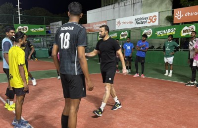 ގައުމީ ޒުވާން ވޮލީ ޓީމުގެ ކޯޗަކަމަށް އިރާނުގެ ކުރީގެ ކުޅުންތެރިޔާ ނަޒާރީ އަފްޝަރު