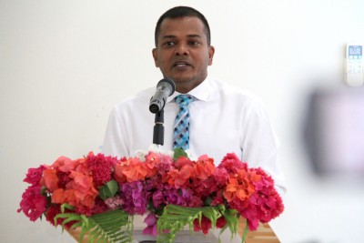 އައްޑޫ ސްޓޭޑިއަމް މަރާމާތު ނުކުރުމުން ކުރީ ސަރުކާރަށް ނިޒާރު ފާޑުވިދާޅުވެއްޖެ