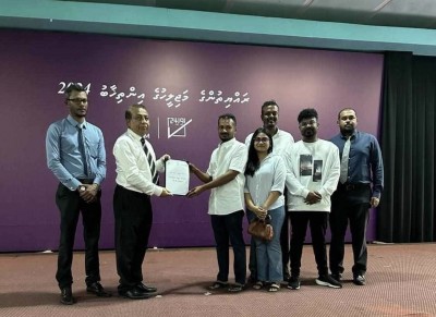 މަޖިލީހަށް އަމިއްލަގޮތުން ވާދަކުރަން ޖާބިރު ފޯމު ހުށަހަޅައިފި