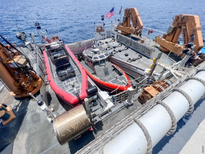 ރާއްޖެ ޕެޓްރޯލް ކުރަން ހަތަރު ބޯޓް ގަންނަން އެމެރިކާއިން އެހީވަނީ