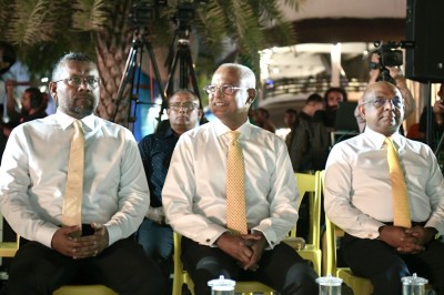 އަނިޔާވެރިކަމަށް އިޔާދަ ނުވެވެނީ މަޖިލީހުގައި އެމްޑީޕީ މެޖޯރިޓީ އޮތުމުން: ފައްޔާޒް