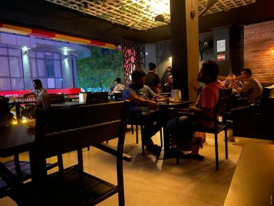 ރޯދަމަހު ކެފޭ ރެސްޓޯރެންޓުތައް މެންދަމު 3 ޖަހަންދެން ހުޅުވާފައި ބެހެއްޓޭނެ