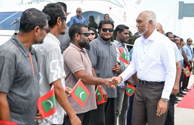 ހަތަރު އަތޮޅުގެ 31 ރަށަކަށް ކުރައްވާ ދަތުރުފުޅެއްގައި ރައީސް ފުރާވަޑައިގެންފި