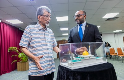 އިސްލާމީ މަރުކަޒުގެ އާކިޓެކްޓުގެ ހިތުގައި އަދިވެސް ޖަހަނީ އެ މަސައްކަތުގެ ވިންދު