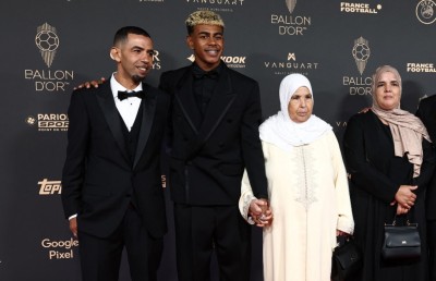 ޔަމާލް ފަހަތަށް ޖައްސާލައި ޑެމްބެލޭ ބެލޮންޑިއޯ ކާމިޔާބުކޮށްފި