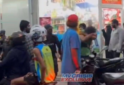 މާރާމާރީއެއްގައި ކުޑަ ކުއްޖަކަށް އަނިޔާވެއްޖެ