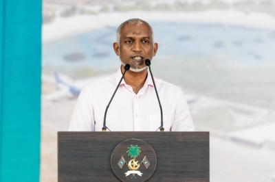 ބަޖެޓު ހަދައިފައި އޮތީ ހިނގަހިނގާ ހުރި މަޝްރޫތަކަށް ވެސް ފައިސާ ނުހިމަނާ: ރައީސް