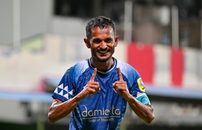 އަނެއްކާވެސް ސެންޓޭގެ ޖާދޫގެ ފްރީކިކް ގޯލެއް، ނިއު އެއްވަނައިގައި ދަމަހައްޓައިފި