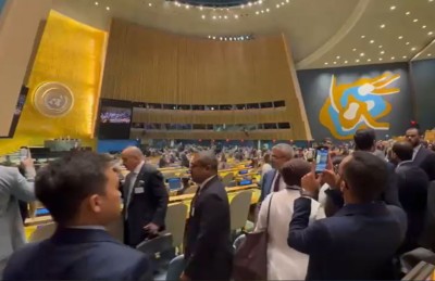 ނަތަންޔާހޫގެ ވާހަކަ ދައްކަން ފެށުމުން ރާއްޖެއާ އެކު ގިނަ ގައުމުތައް މާލަމުން ނުކުމެއްޖެ