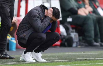 އެހެން ކޯޗަކު ހޯދާކަށް ޔުނައިޓެޑަކުން ނޫޅޭ