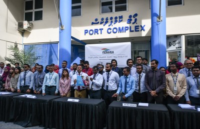 ޕެޓީ ކޭޝްގެ ނަމުގައި ފެނަކަ ޕްރޮޖެކްޓްތަކުން މުވައްޒަފުންގެ އަތަށް 26 މިލިއަން