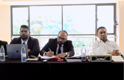 ފުއްގިރީގެ މައްސަލާގައި އޭސީޕީ ރިޔާޒް ހެއްކަކަށް ހާޒިރުކުރަން ޔާމީންގެ ފަރާތުން އެދެފި