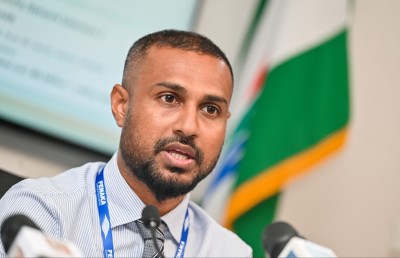 އުސޫލުން ބޭރުން އެއްވެސް ފައިސާއެއް ދޫނުކުރަން: މުއާޒް