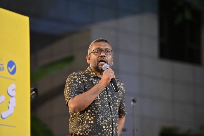 މަޖިލިސް އެމްޑީޕީއަށް ލިބިގެން ނޫނީ މި ސަރުކާރު އޮބި ނޭޅޭނެ: ފައްޔާޒް