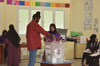 މަޖިލިސް އިންތިޚާބަށް ރީރެޖިސްޓާވާން ހުޅުވާލައިފި