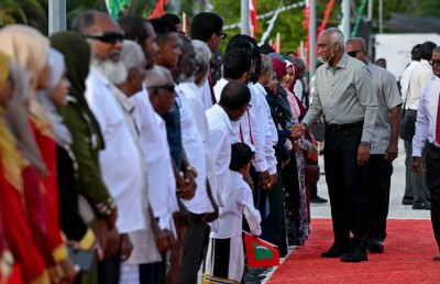 ސަރުކާރުގެ ފުރަތަމަ ޑީކޯ ޗެމްބަރު ގުރައިދޫގައި މާދަމާ ހުޅުވަނީ