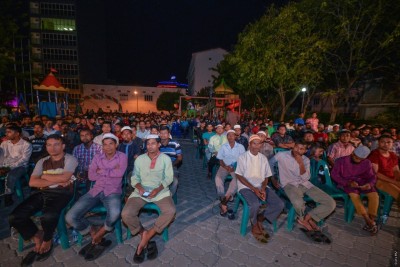 ބަންގްލާ ބަހުން ދީނީ ޕްރޮގްރާމެއް ހިންގާނެ އިލްމުވެރިން ހޯދަނީ