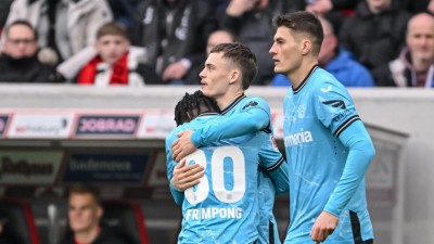 ބަޔާނާ ދެމެދު އޮތް ފަރަގު 10 ޕޮއިންޓަށް ފުޅާކޮށް، ލެވަކޫސަން ތައްޓާ ގާތަށް