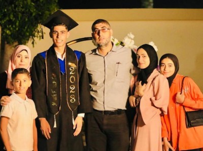 އައިޔޫއެމް ޕްރޮފެސަރުގެ އާއިލާ މިސްރަށް ގެންދަން އައިއޭސީން ހުރިހާ ޚަރަދެއް ކުރަނީ