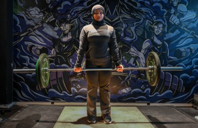 ޕީސީއޯއެސްއާ ހެދި ފިޓްނެސްގައި މައު ކުރީ "ހަނގުރާމައެއް"