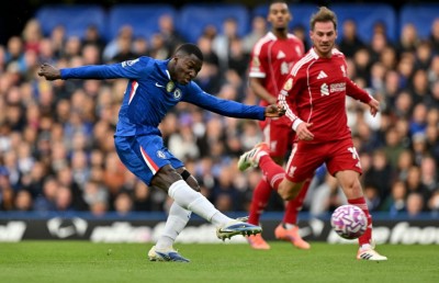 ދުނިޔޭގެ ޗެމްޕިއަނުން ޕްރިމިއާ ލީގު ޗެމްޕިއަން ބަލިކޮށް ވައްޓާލައިފި