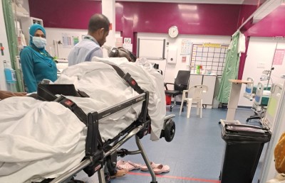 ރޭގެ މުޒާހަރާގައި ހުއްޓާ ހާޓްއެޓޭކެއް ޖެހުނު މީހަކަށް އައިސީޔޫގައި ފަރުވާދެނީ