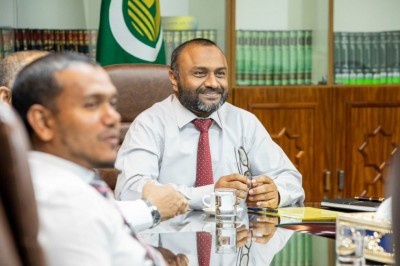 އުމްރާއަށް ދިއުމުގެ ކުރިން ގެންދާ ޖަމާއަތުގެ ހުއްދަ އޮތްތޯ ބަލަން އެދެފި