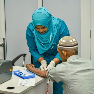 35 އަހަރުން މަތީގެ މީހުންނަށް ވެސް ހިލޭ ޗެކަޕް ހެދޭނެ އިންތިޒާމު ހަމަޖައްސައިފި