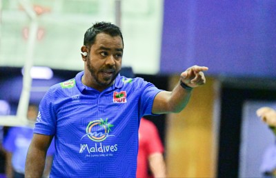 ތުހުމަތުތަކާ ގުޅިގެން ގައުމީ އަންހެން ވޮލީ ޓީމު ކޯޗު ސޮފްވާން ސަސްޕެންޑް ކޮށްފި!