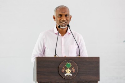 އިދިކޮޅުން ކޮންމެ މައުޟޫއަކަށް ވެސް އަމިއްލަ ވާހަކަތަކެއް އުފައްދާ: ރައީސް