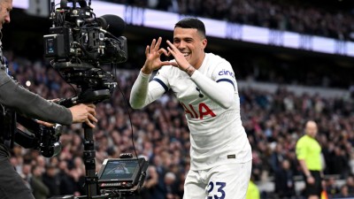 ސްޕާސްއިން ފޮރެސްޓް ބަލިކޮށް ތާވަލްގެ ހަތަރު ވަނައަށް ކުރިއަށް ޖެހިލައިފި