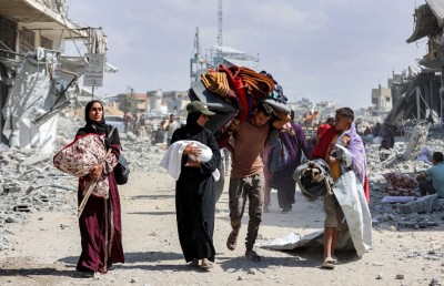 ދެ އަހަރަށް ފަހު ޣައްޒާއިން ބޮމުގެ އަޑު ކެނޑިއްޖެ، އާންމުން އެނބުރި ވަޒަނަށް