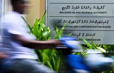 ފުރަތަމަ ނުވަ މަހުން ދައުލަތަށް ޓެކުހުން 20 ބިލިއަން ވަދެއްޖެ