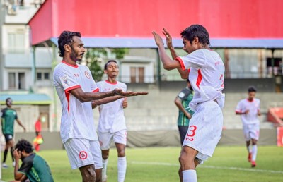 ރިލޭއަށް ރަތެއް، އެކަކު މަދުކޮށް ކުޅުނު ގްރީން ކައިރިން ބުރަށް ހަނި މޮޅެއް!