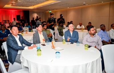 ޕްރޯ އޭސީއިން އެލްޖީއާ އެކު ހާއްސަ ކޮންފަރެންސެއް