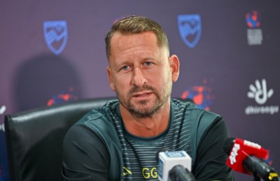 މާލެއަކީ ކުޑަ ތަނެއް، ޓީމުގެ ޕްލޭން ސިއްރެއް ނުވާނެ: ވިކްޓްރީ ކޯޗު