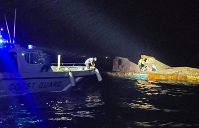 ކޮޅުވެއްޓިއެއް ބަންޑުން ޖަހާލައި އެކަކު މަރުވެ، ދެ މީހުން ގެއްލިއްޖެ