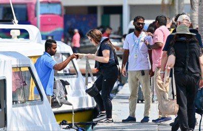 ޓޫރިސްޓުން އިތުރު، އެކަމަކު ޓާގެޓު ހާސިލްވާނެ ކަމަކަށް ނުބެލެވޭ