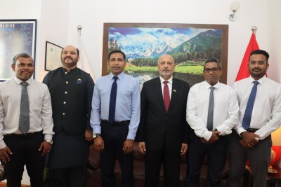 ނޫސްވެރިން ތަމްރީނު ކުރަން ޕާކިސްތާނަށް ފޮނުވަނީ