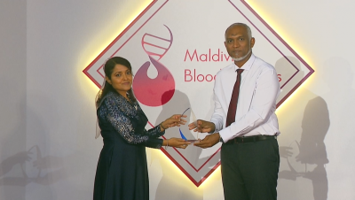 ނަސްރީނާ ހިމެނޭ ގޮތަށް، ތެލަސީމިއާ ޚިދުމަތުގައި މަސައްކަތްކުރި ފަރާތްތަކުގެ އަގުވަޒަންކޮށްފި