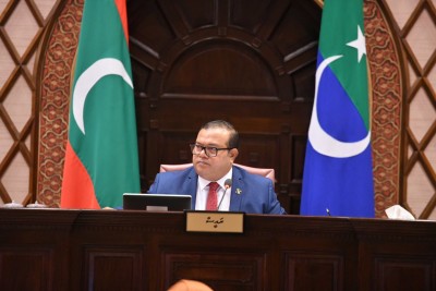 ފުލެޓު ލިސްޓަށް އުނިއިތުރެއް ނުގެނެސް ހަވާލުކުރަން މަޖިލީހުން އަންގައިފި