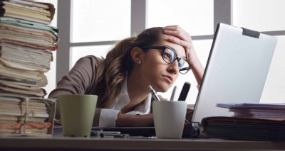 އޮފީހާ ހެދި ސްޓްރެސްވޭތަ؟