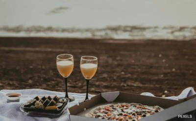 ޕިއްޒާއެއް ކާން އެއް ދުވަހުގެ ދަތުރެއް އިޓަލީއަށް