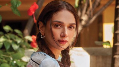 އަދިތީ ބޭނުންވަނީ ތާރީޚާ ގުޅޭ ފިލްމުތައް