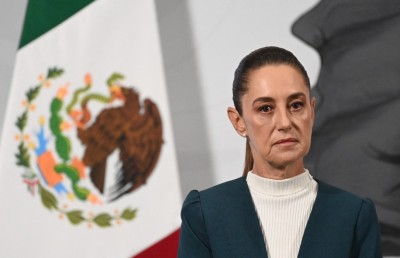 މެކްސިކޯގެ ރައީސަށް ޖިންސީ ގޯނާކުރި މީހަކު ހައްޔަރުކޮށްފި