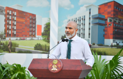 ފޮތް ލަސްވީ ޕްރިންޓްކުރާ ފަރާތްތަކާއެކު ކޮންޓްރެކްޓް އާނުކުރުމުން، މާދަމާ ލިބޭނެ: މިނިސްޓަރު